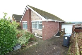 2 bedroom Detached f...